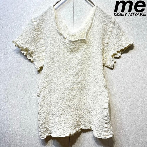 Issey miyake pleated - me,